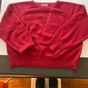 Bergdorf Goodman crewneck 3/4 sleeve cashmere sweater